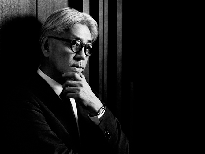 坂本龍一