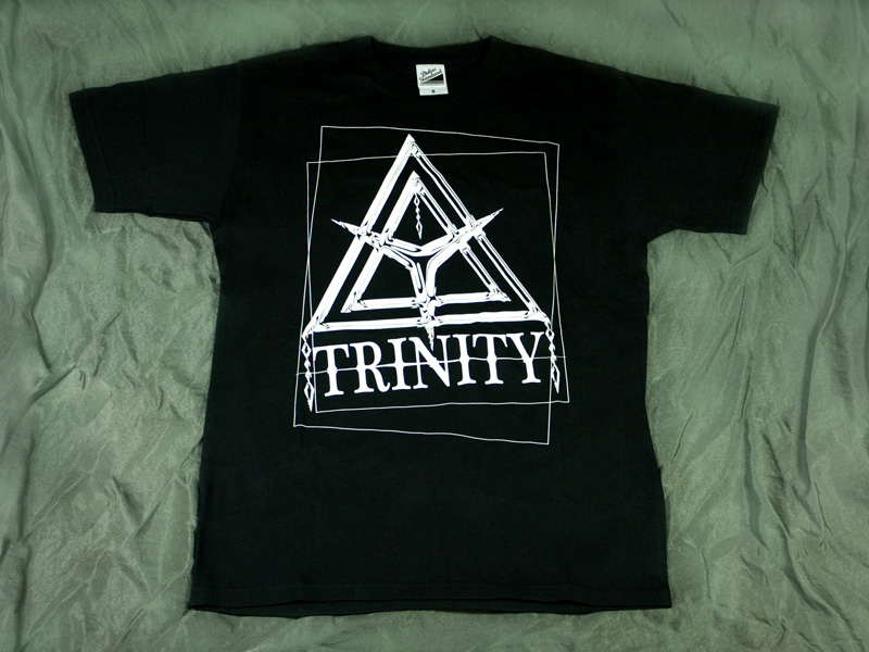 “TRINITY”Tシャツ