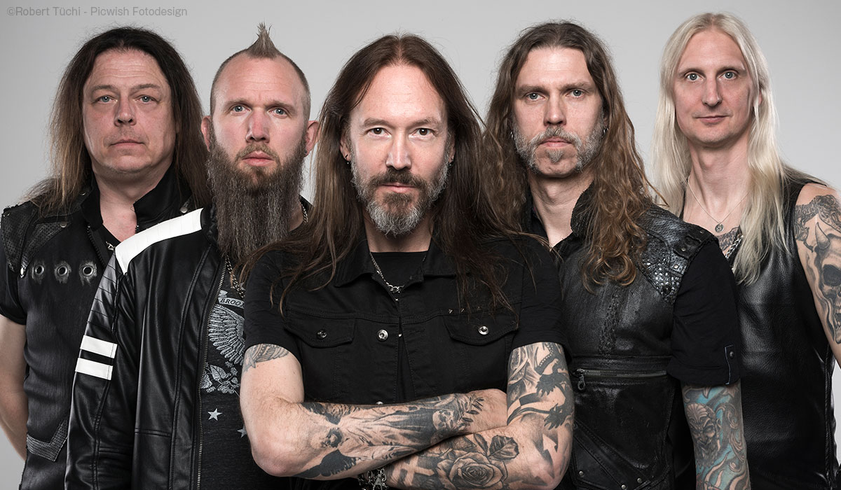 Hammerfall photo by Robert Tüchi - Picwish Fotodesign