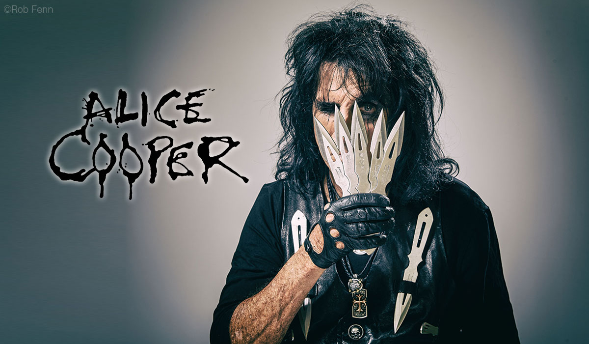 Alice Cooper photo by Rob Fenn